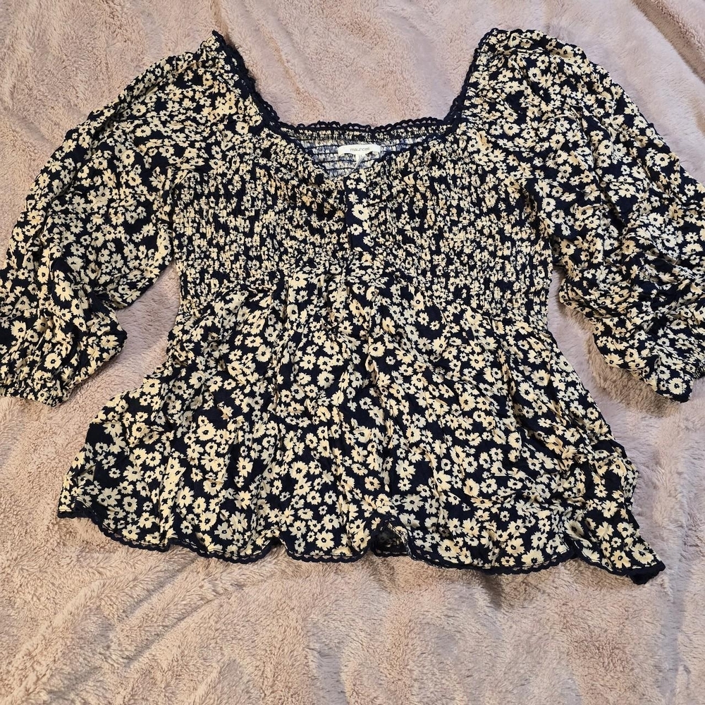 Maurices Black and Cream Floral Blouse